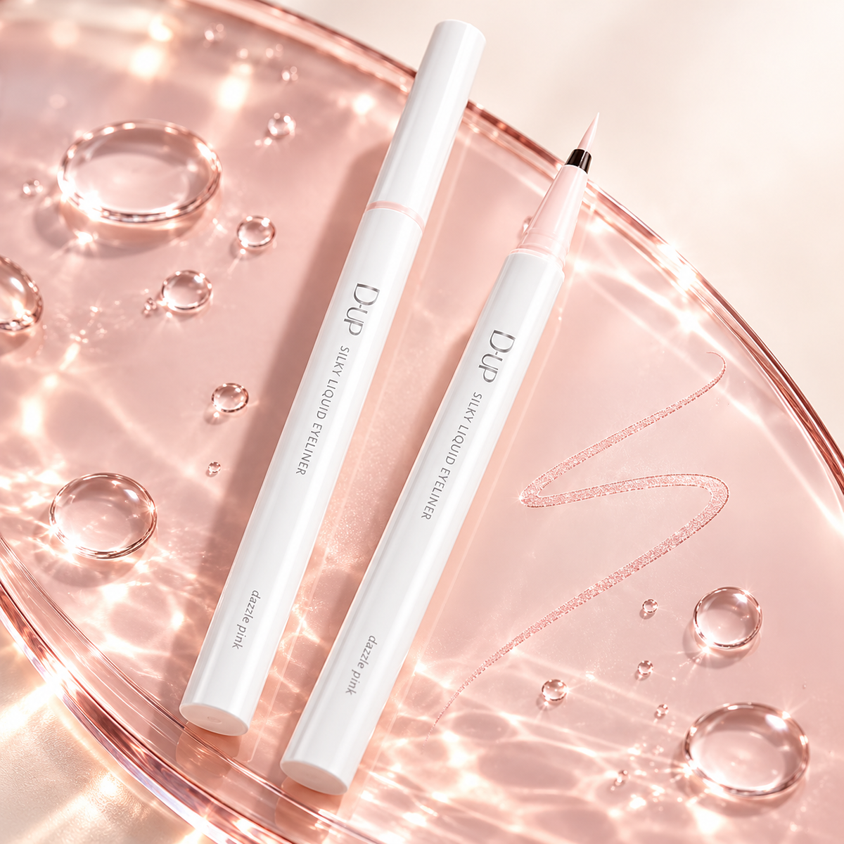 D-UP Dazzle Pink waterproof eyeliner feature
