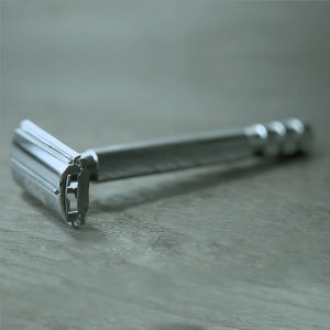 Schick Classic Double Edge Metal Safety Razor | Silver + 10 Blades