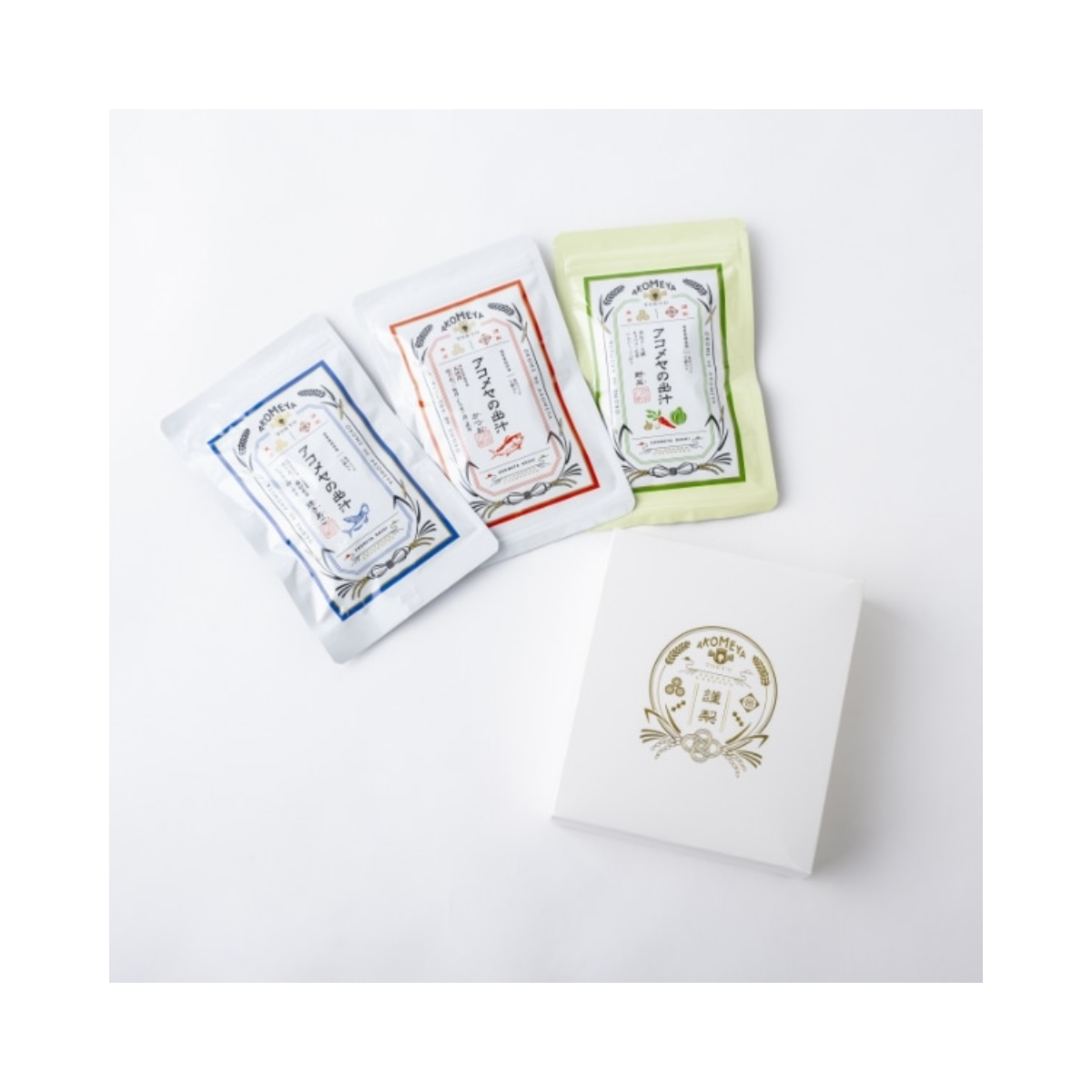 AKOMEYA TOKYO dashi 3-piece gift set on white background