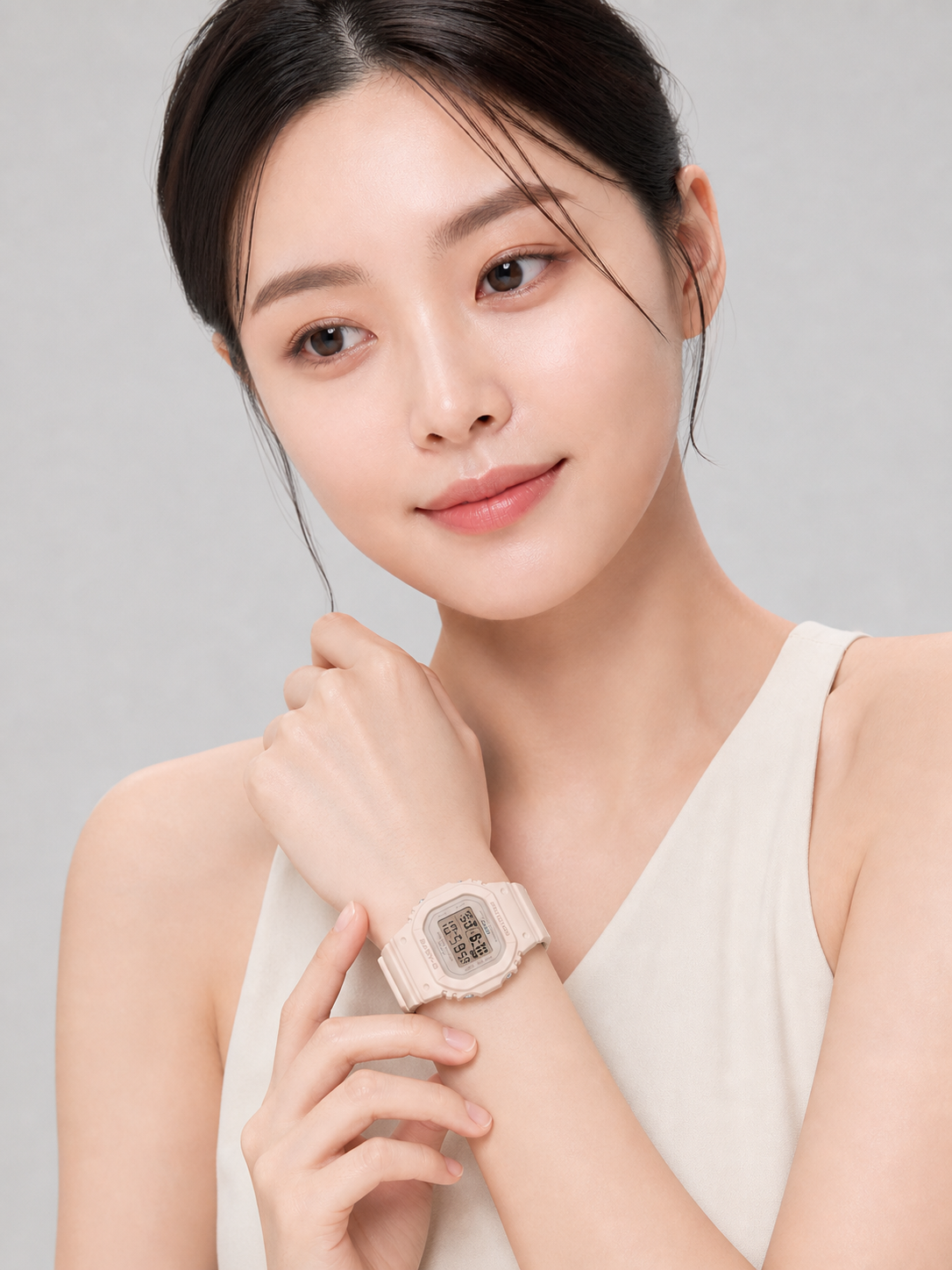 Model wearing CASIO BABY-G BGD-565U Pink Beige