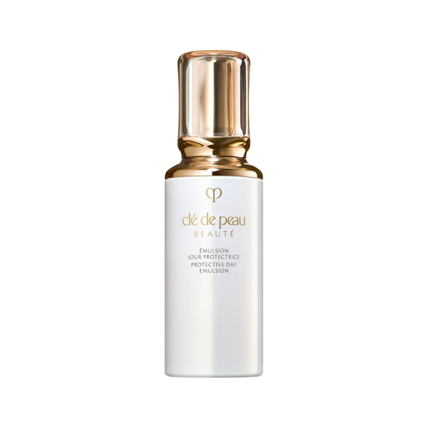 Cle de Peau Beaute Emulsion Protectrice Jour SPF25 PA+++ 125mL on white background