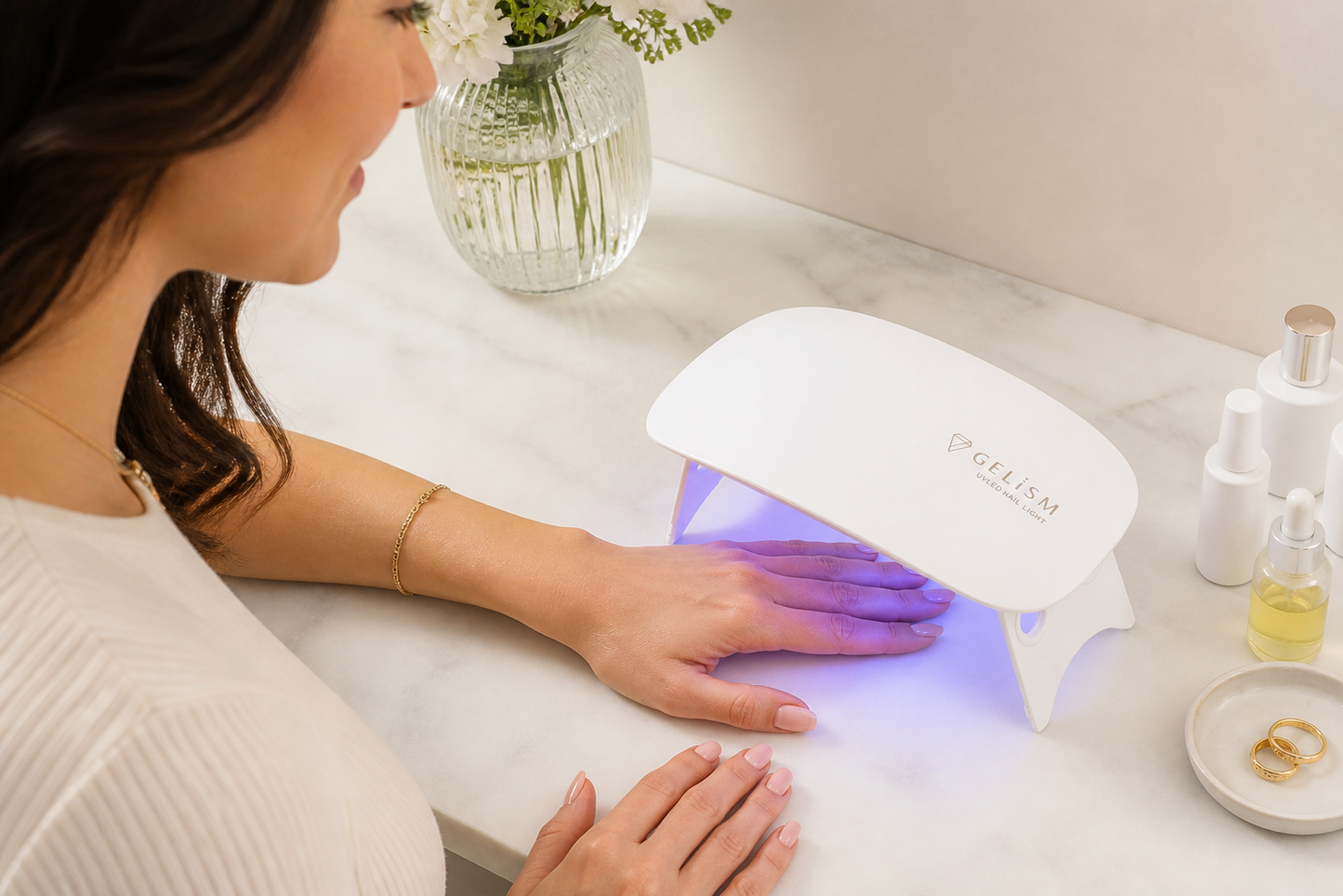 GELiSM UVLED nail light used for curing gel nails