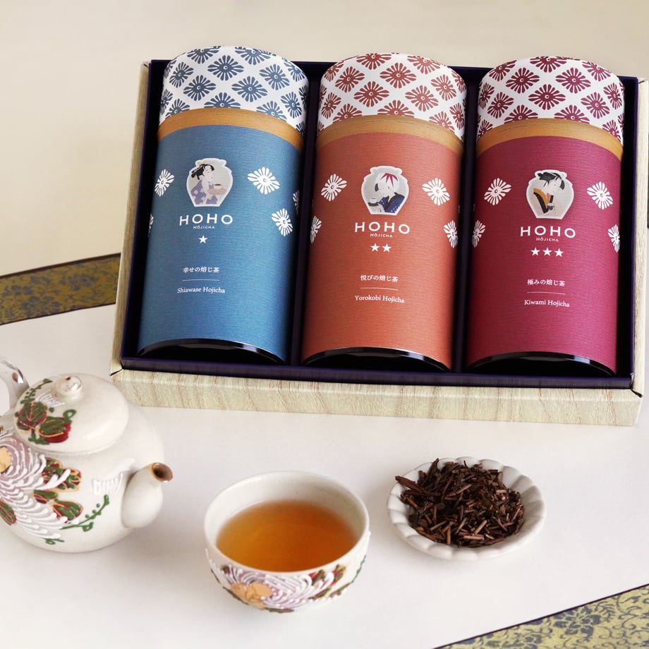 Official HOHO HOJICHA gift set serving suggestion; tea ware not included