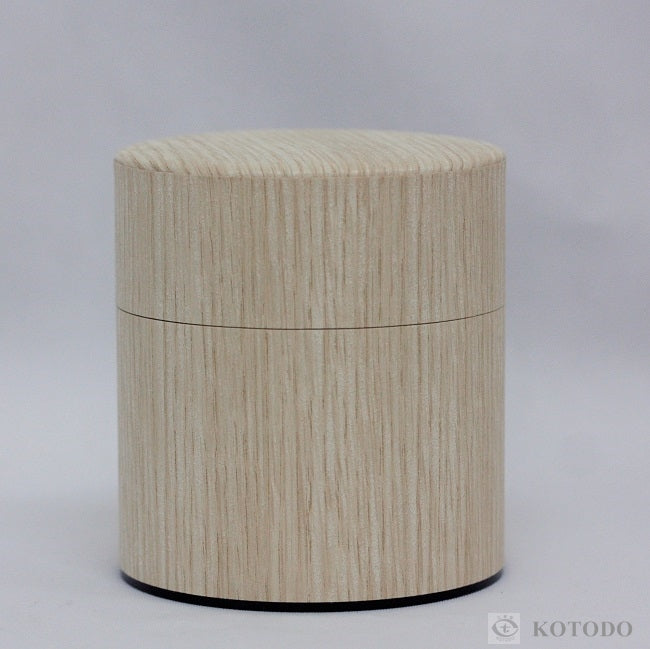 Official KOTODO photograph of 150g Oak canister
