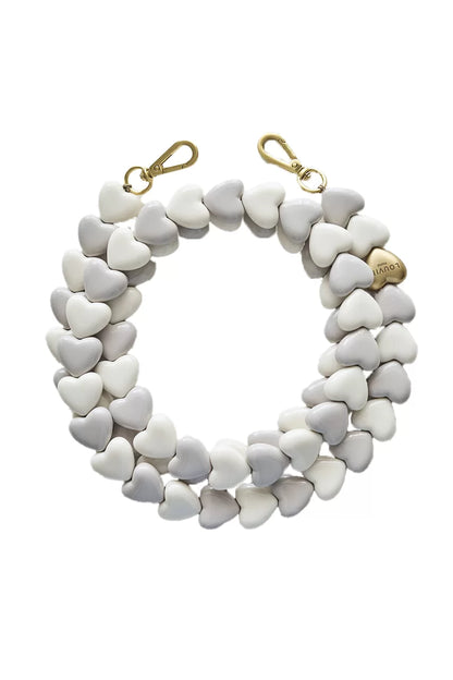 Louvini Paris CUORE Gray-White Japan-exclusive chain on white background
