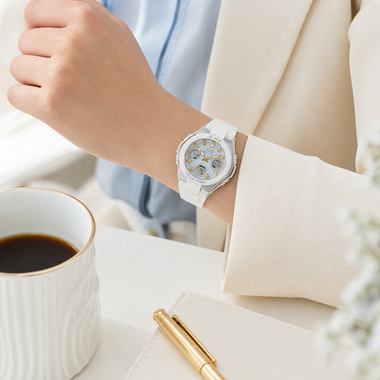 G-MS white and gold office wrist scene