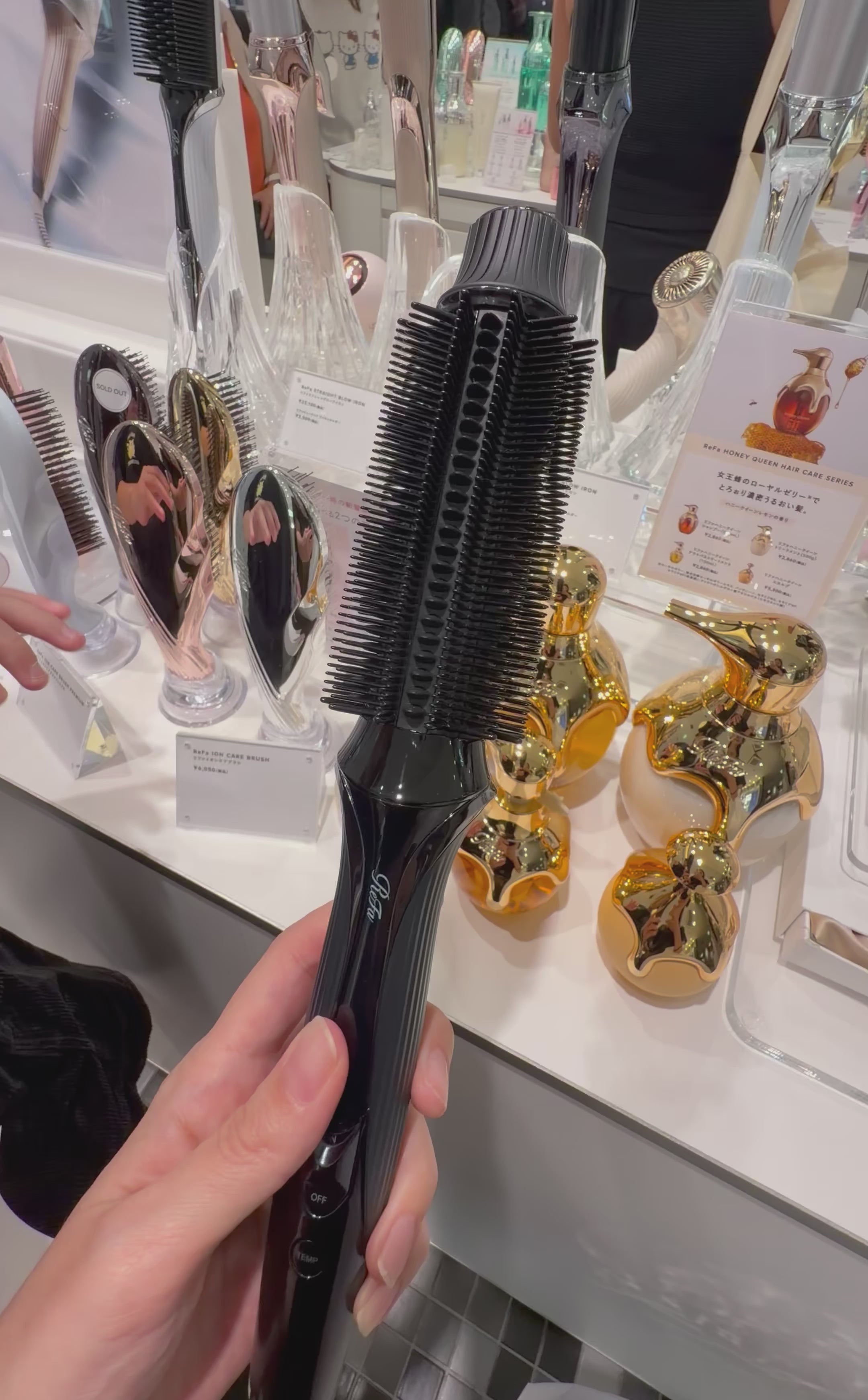 ReFa CURL BLOW IRON | Japanese Roll Brush Hair Iron – Tokyo Plus