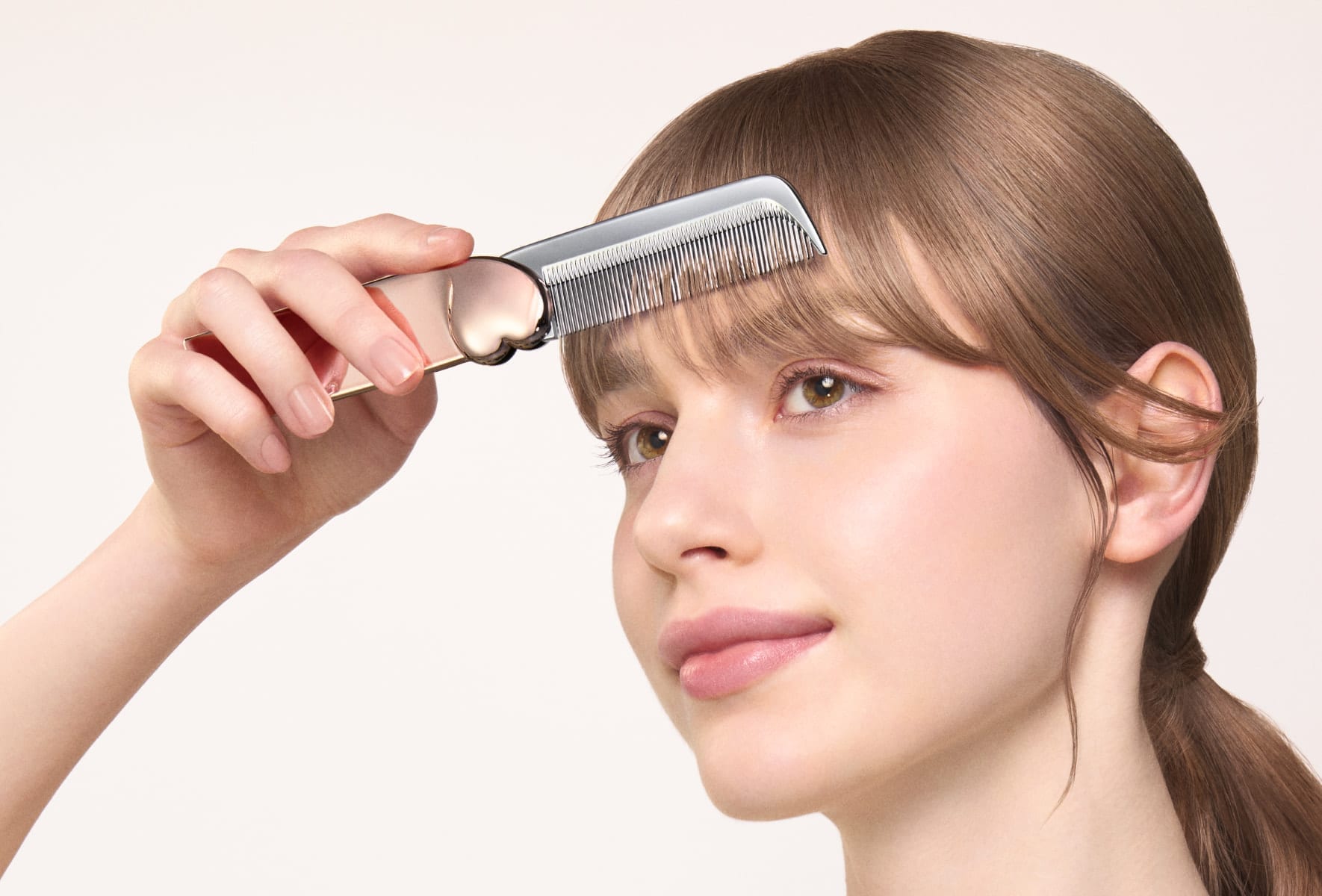 ReFa Aira MIRROR COMB official front detail