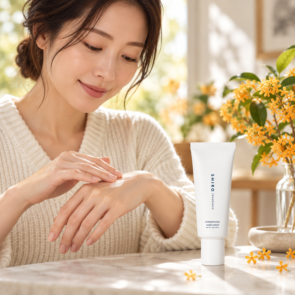 SHIRO Kinmokusei Hand Serum lifestyle application