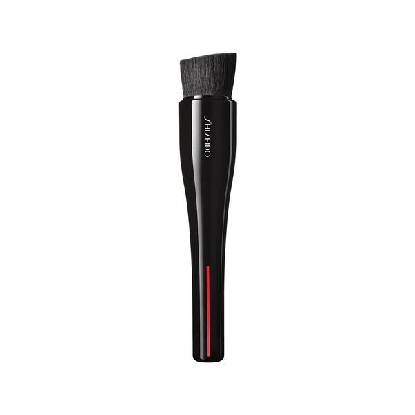 SHISEIDO HASU FUDE foundation brush on white background
