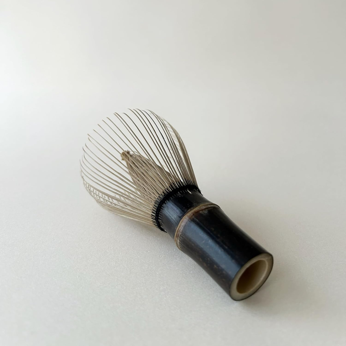 Black bamboo chasen detail